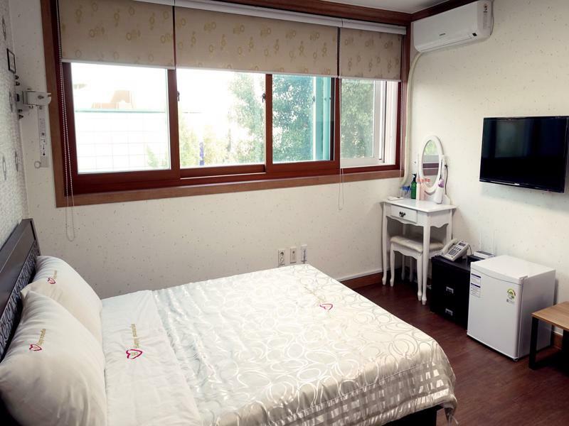 Hotel Happy Memory Jeonju Esterno foto