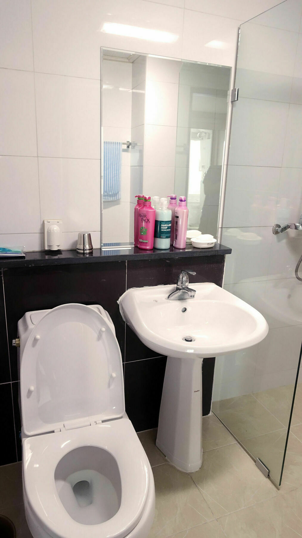 Hotel Happy Memory Jeonju Esterno foto